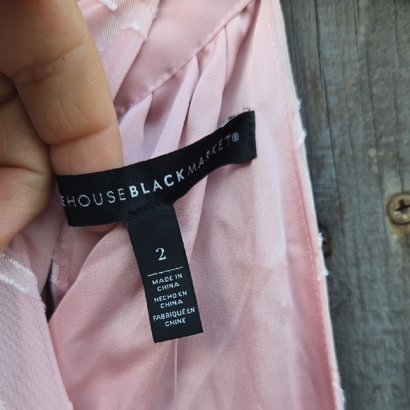 White House Black Market Sleeveless Key Hole Animal Print Blush Size 2 - Picture 3 of 9